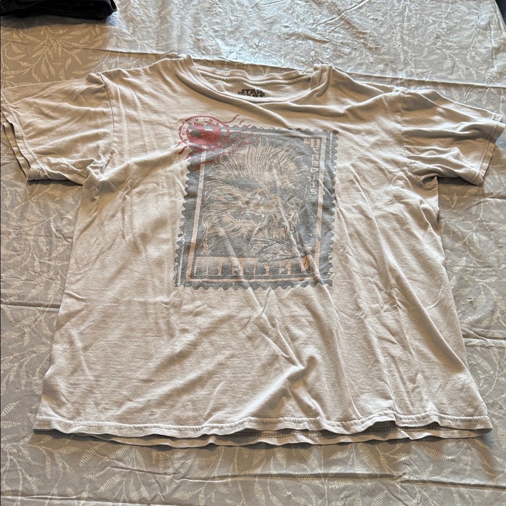 Star Wars Gray and Red Graphic Tee